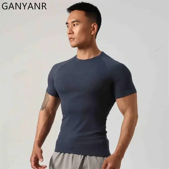 GANYANR hommes course T-shirt vêtements de sport à manches courtes