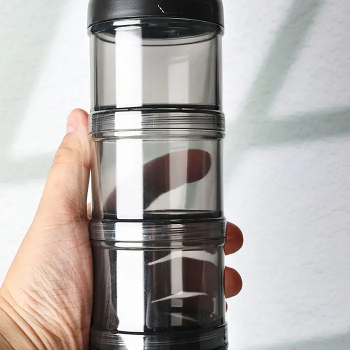 Boîte distributrice de protéines en poudre