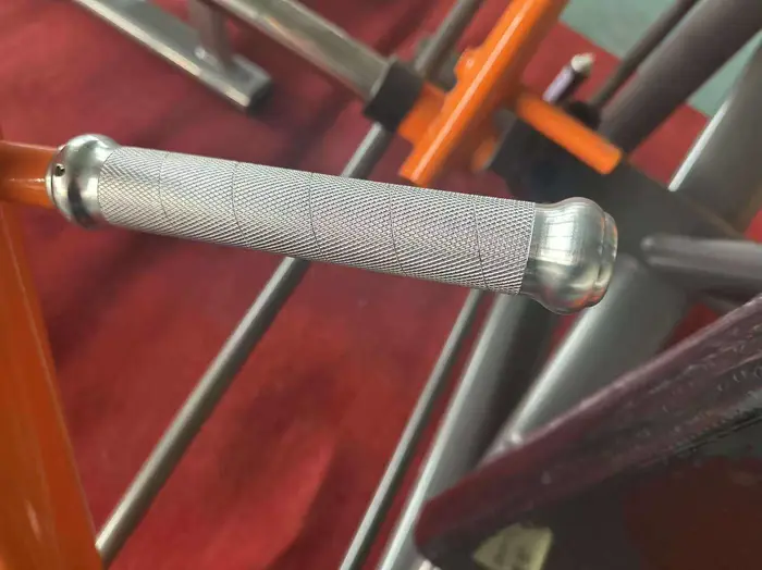 Équipement de fitness commercial de haute qualité : Rameur assis pour le sport et le divertissement (vente en gros)