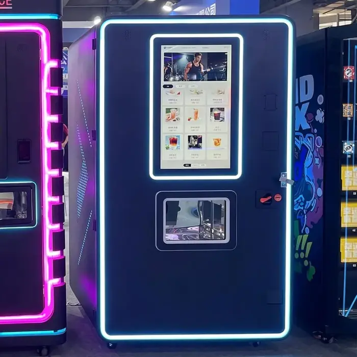 Distributeur intelligent de boissons protéinées personnalisées avec écran tactile et paiement sans argent liquide