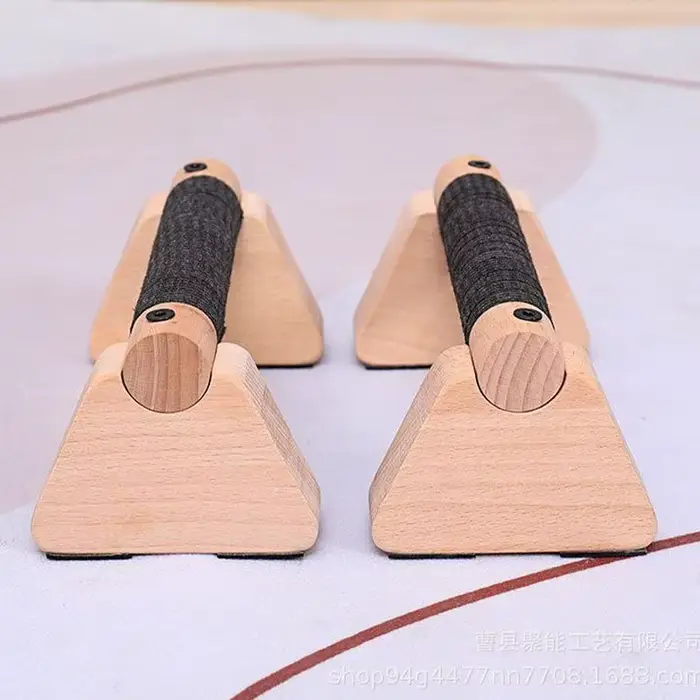 Barre de calistenie en bois