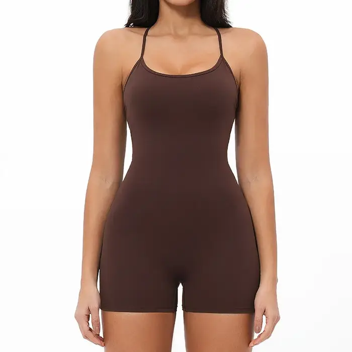 Combinaison de sport moulante pour femme
