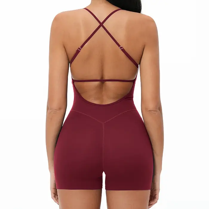 Combinaison de sport moulante pour femme