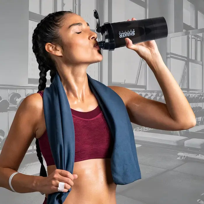 3 couches Shaker bouteille de protéines poudre Shake Cup