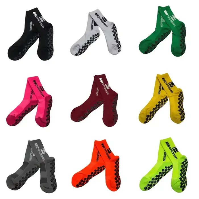 1 paire de chaussettes de football + 1