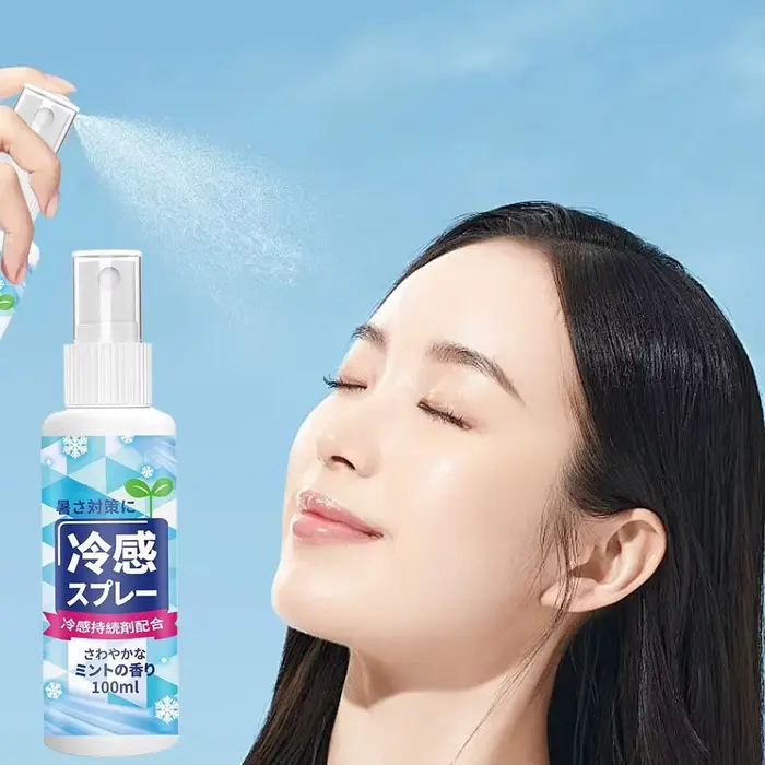 Spray Rafraîchissant Portable 100ml Effet Glacé pour Vêtements et Entraînement – Hydratation Longue Durée Visage & Corps – Flacon