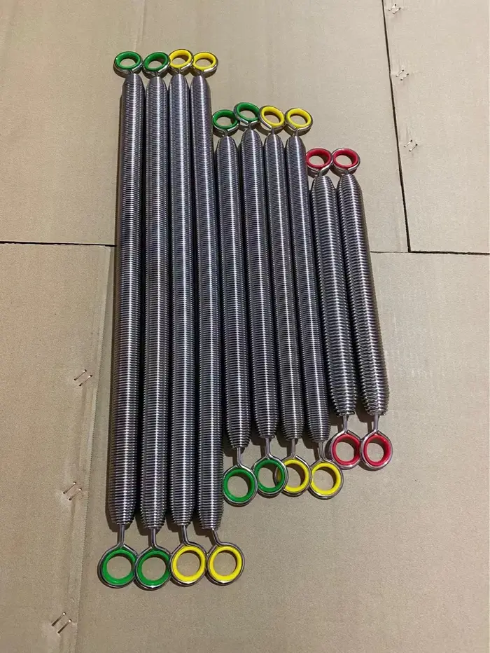 Ressorts de tension en acier